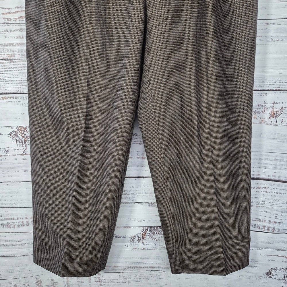 Harve Benard Petite 100% Wool Brown Houndstooth Pleated Dress Pants Size 14P - Picture 3 of 9